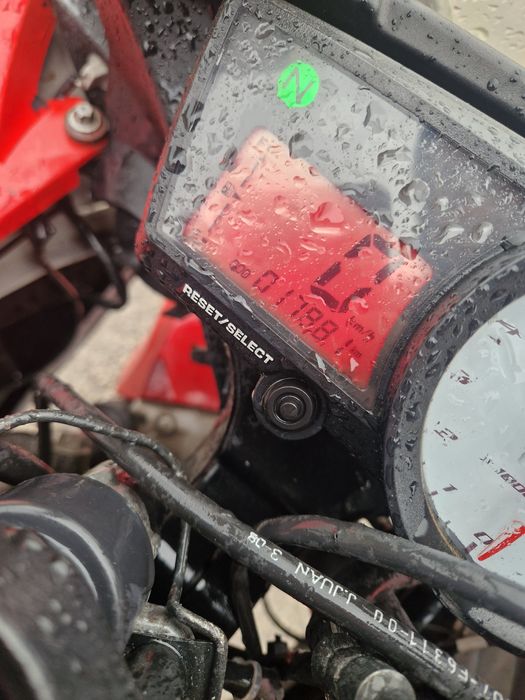 Yamaha YZF-R125 2011