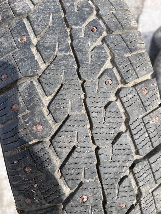 Продам зимний шина R16 с 1 шт