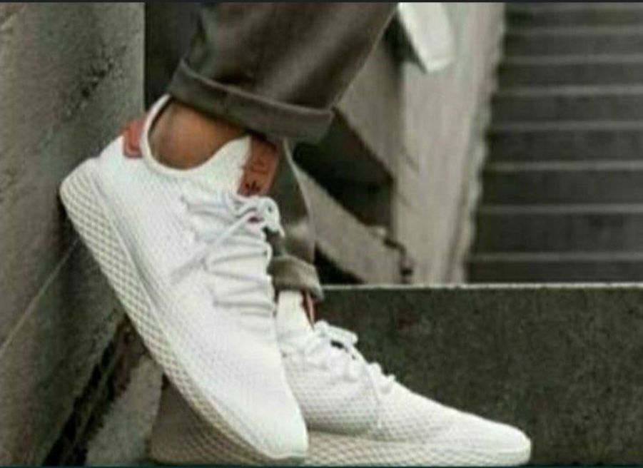 Adidas Pharrell Wiliams номер 45