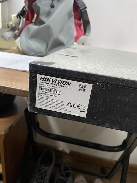 Продам Видеорегистратор Hikvision NVR (сетевой) DS-7732NI-K4/16P