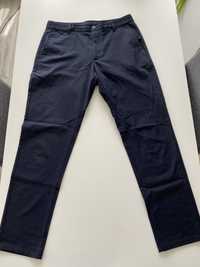 Тъмно син панталон Reserves, Размер М (31), нов, неносен