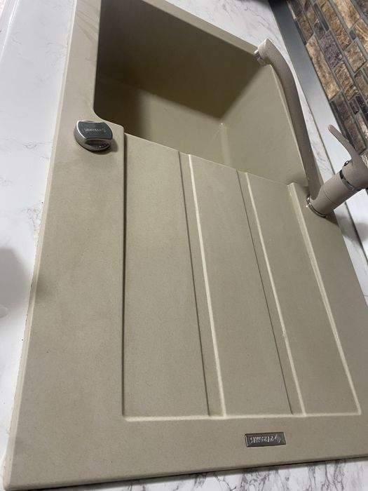 Chiuveta bucatarie cu baterie inclusa!