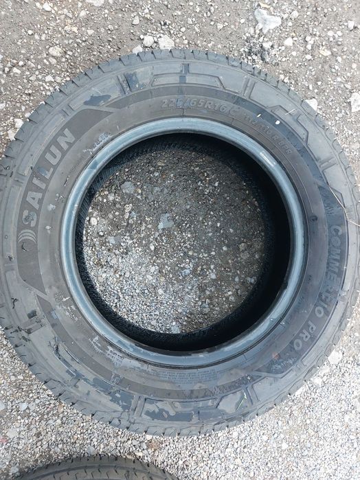 Гуми 16 за микробус