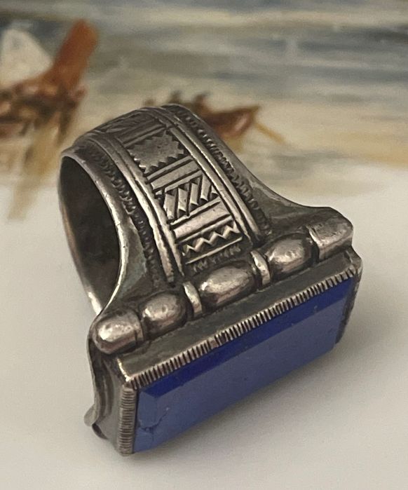 Уникален античен рядьк срьбрен пръстен, камьк
лапис лазули N 7,25