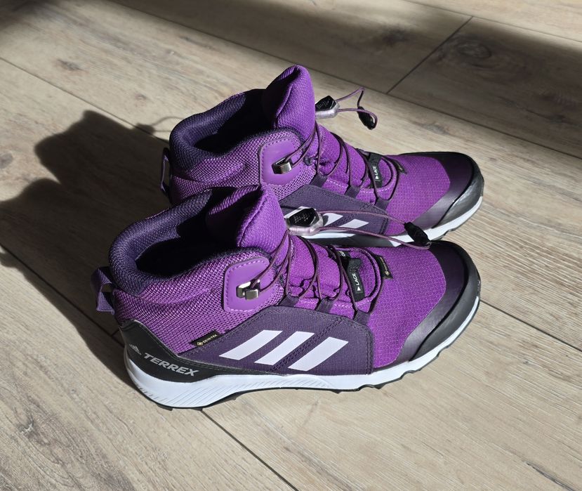 Ghete Adidas marimea 36