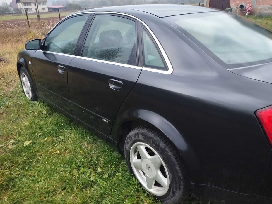 Audi A4 2002 1.8 benzina