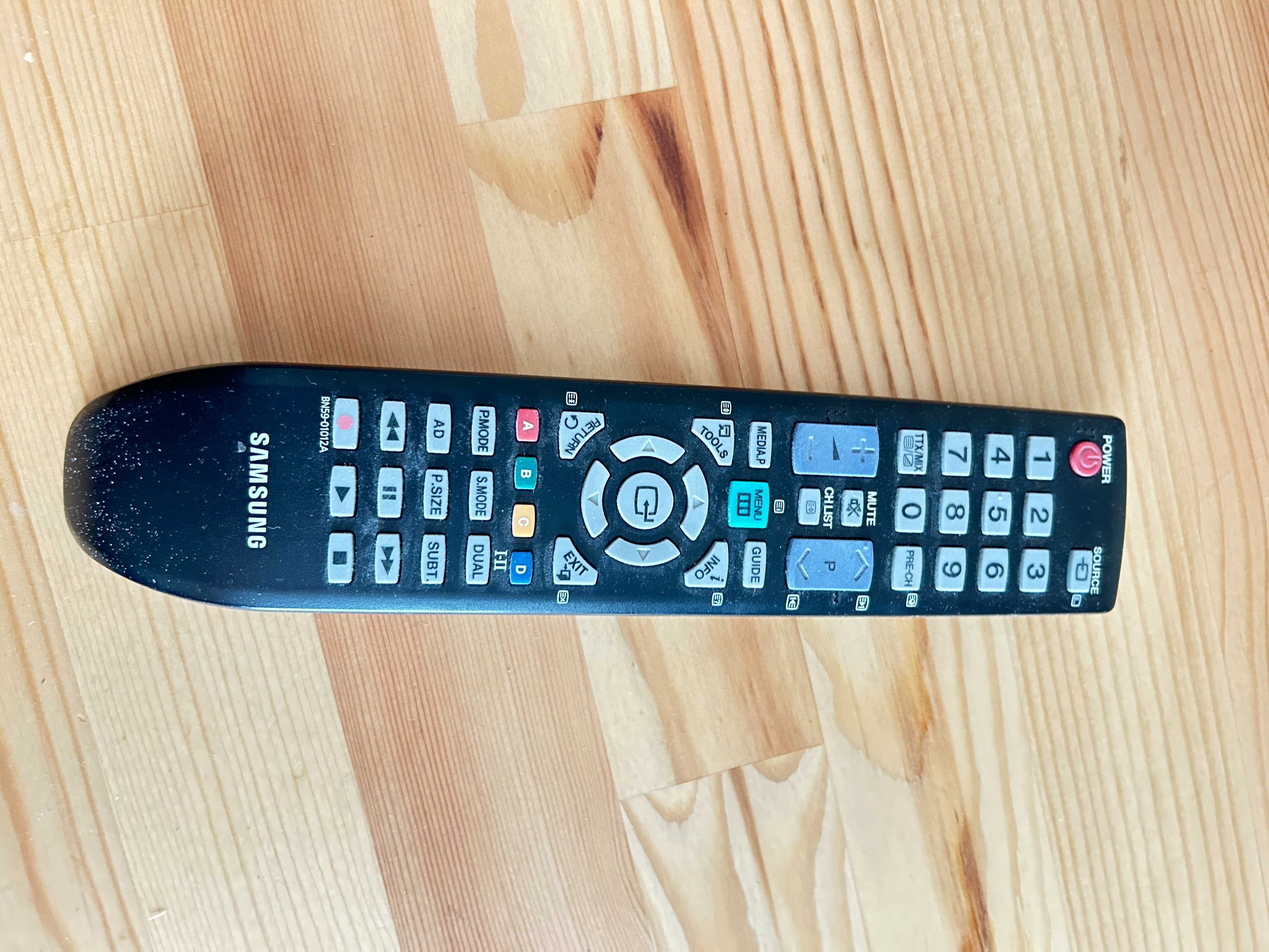 Телевизор Samsung 23 инча диагонал.