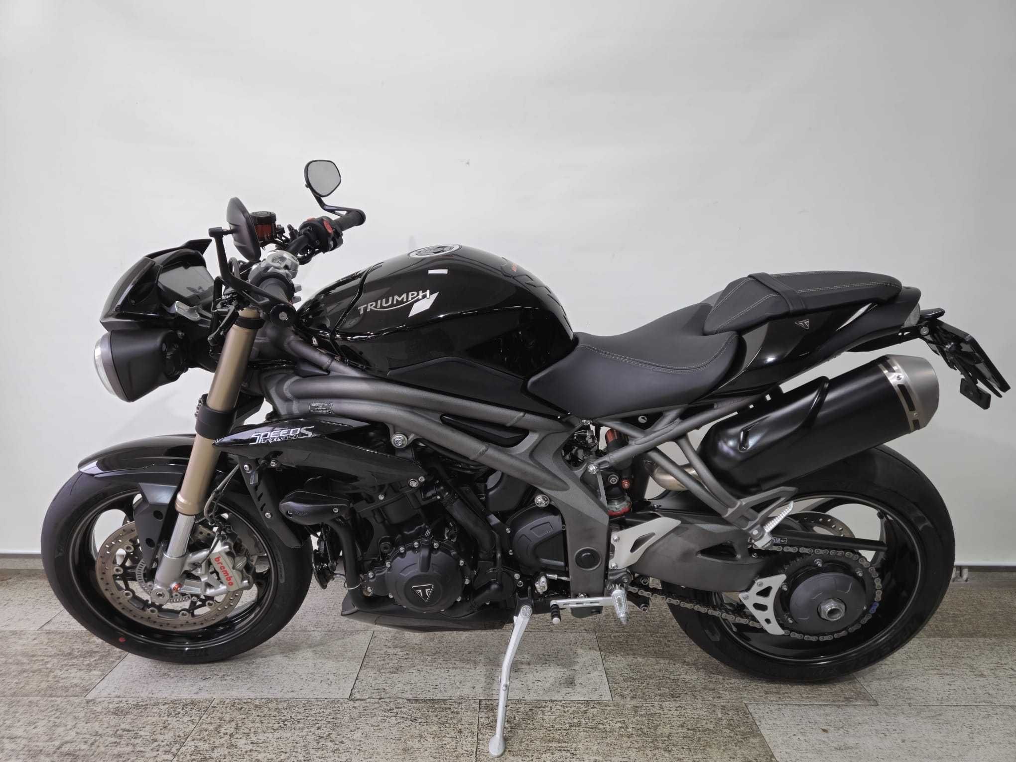 Ser vinde Triumph Speed Triple 1050S ~ ABS ~ Garantie ~ Rate ~