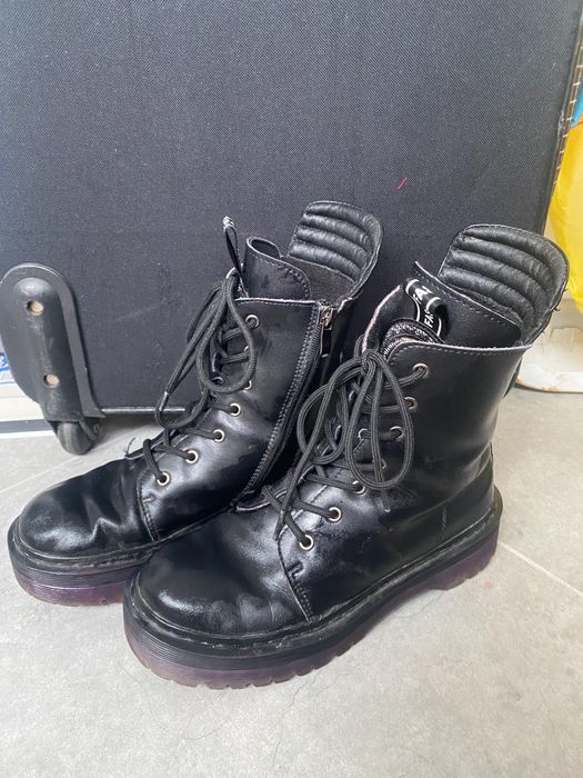 Обувки, черни боти