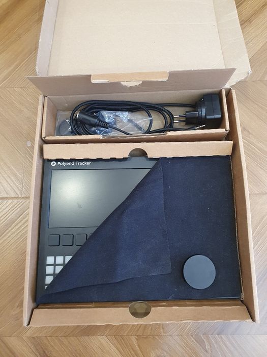 Грувбокс сэмплер Polyend Tracker