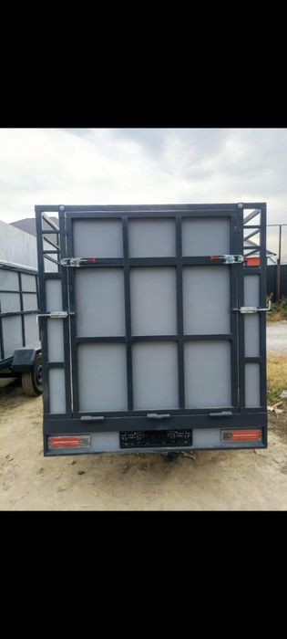 Прицеп  коневозка Рассрочка