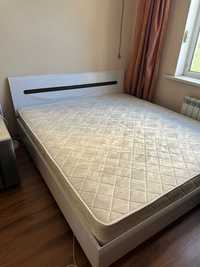 Кровать двухместная 180х200