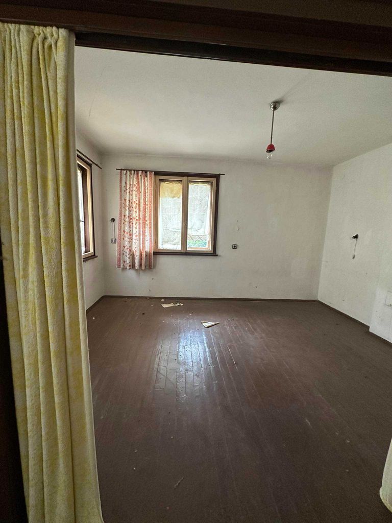 Продава се Къща в Сапарева баня - 245 кв.м за 609 €/кв.м - Снимка #5