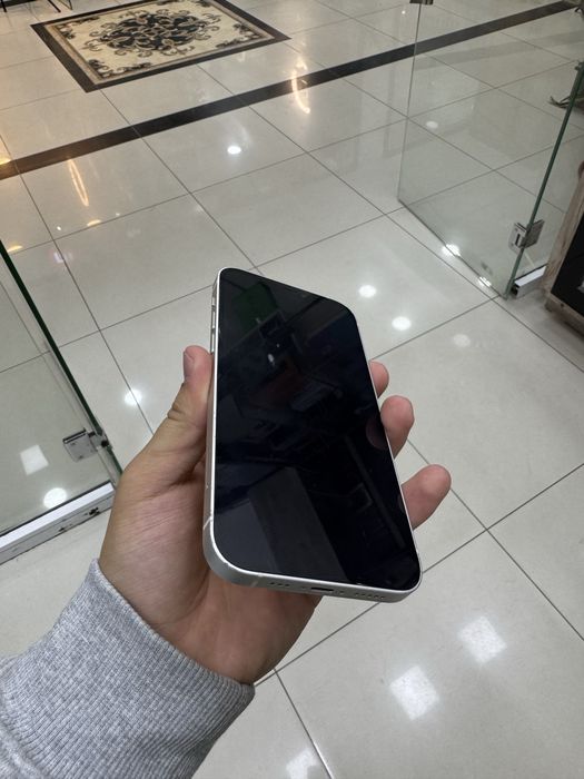 Iphone 12 в хорошем состоянии