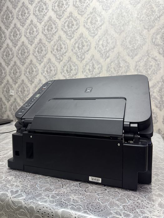 Принтер Canon цветной