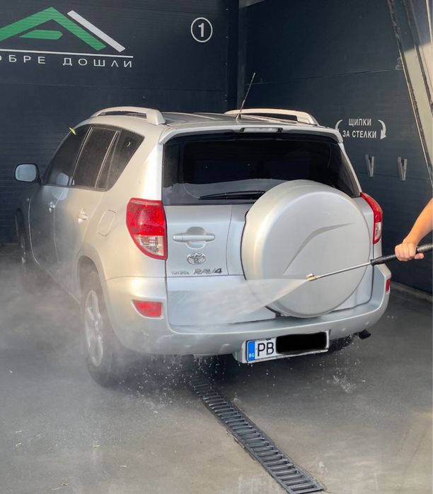 Рав 4 2007 г. D4D 2,2 136 кс