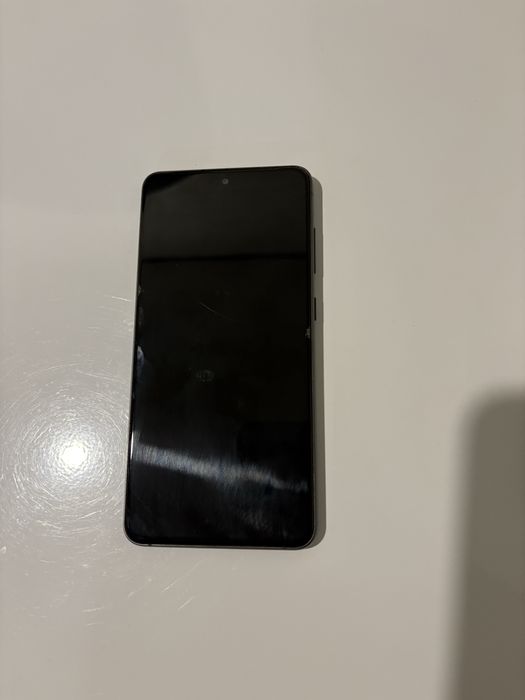 Продам SAMSUNG Galaxy S21 FE