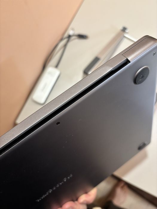 Macbook pro 16 m1 max 64gb/8tb