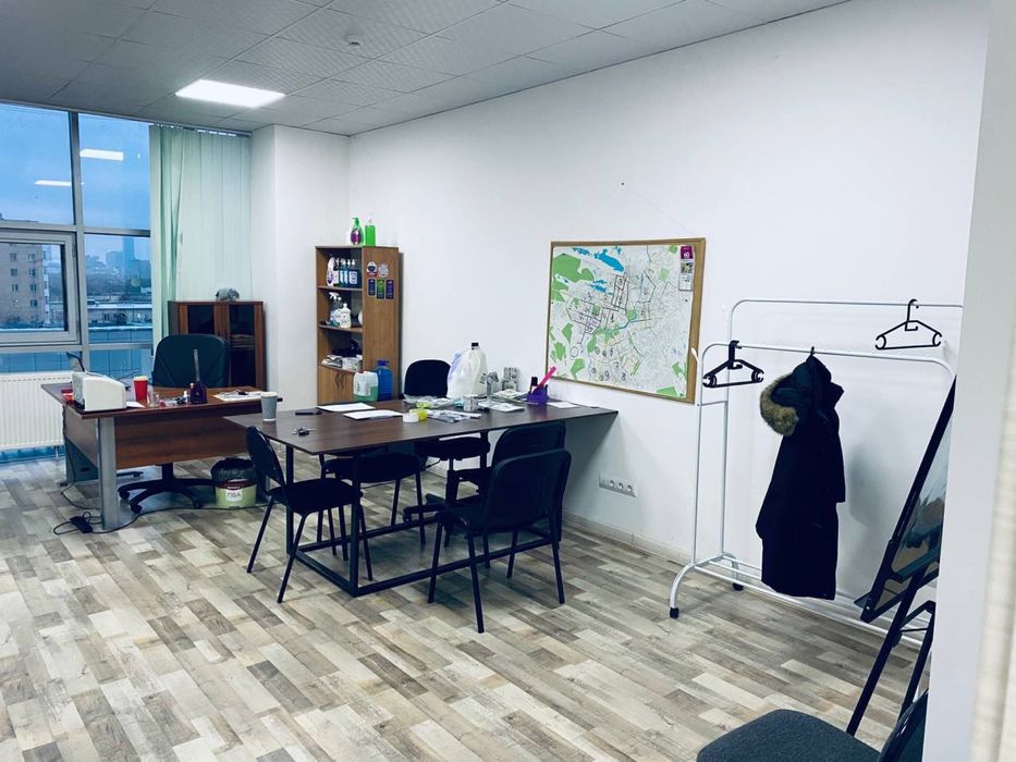 Офис для курсов, уроков, тренингов в вечернее время на Республике