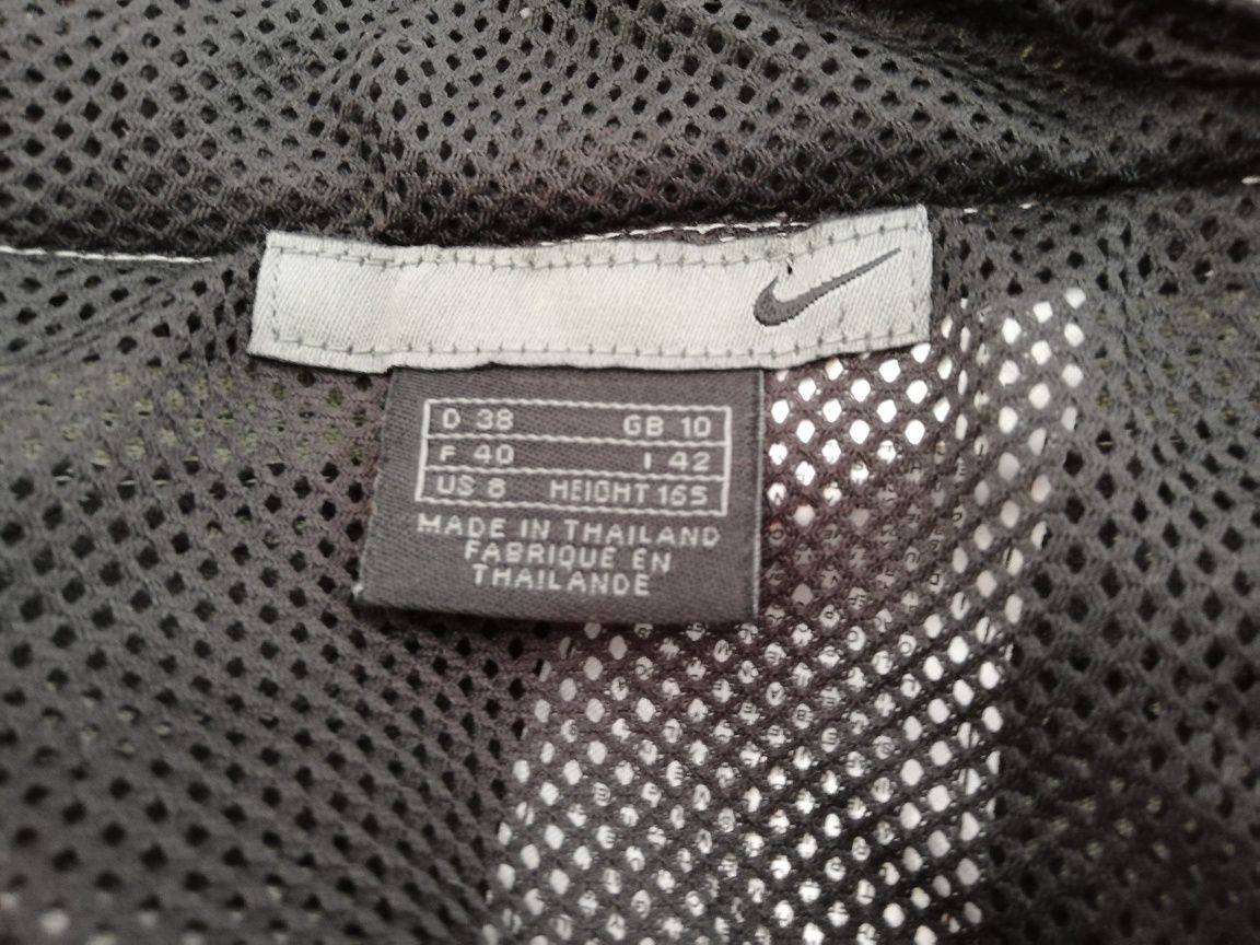 Pantaloni Nike trei sferturi