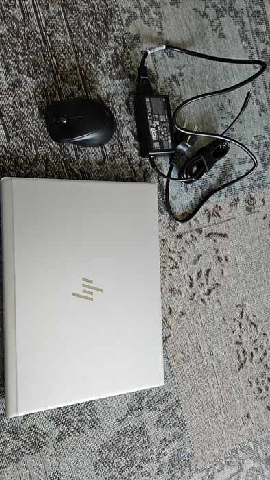 HP EliteBook 830 G6 13,3 Full HD i5-8365U 256SSD 8GB RAM Win11 date 4G