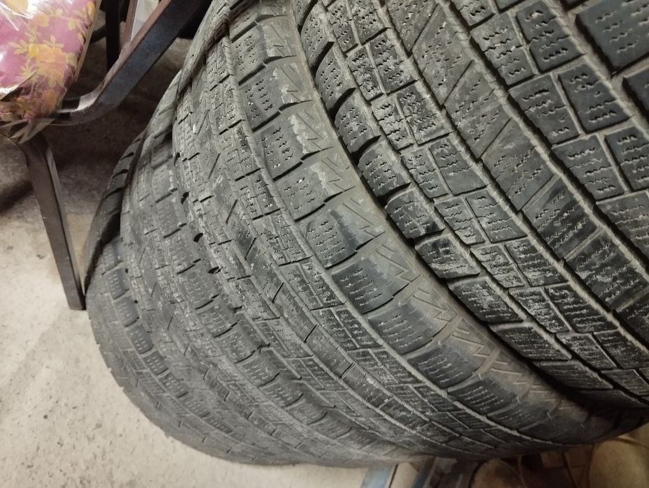 Продам шины 16размер