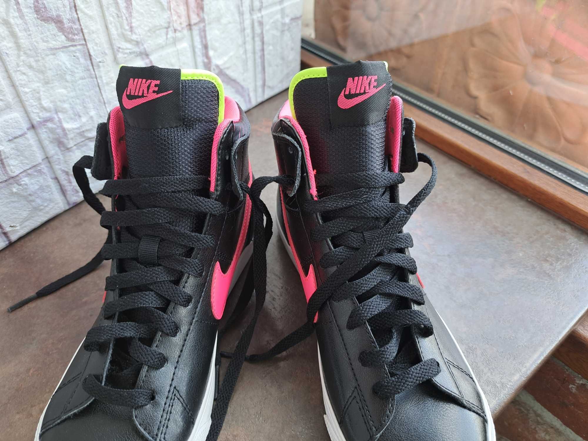 детски маратонки за момиче кецове,спортни обувки Nike,найк,номер 38