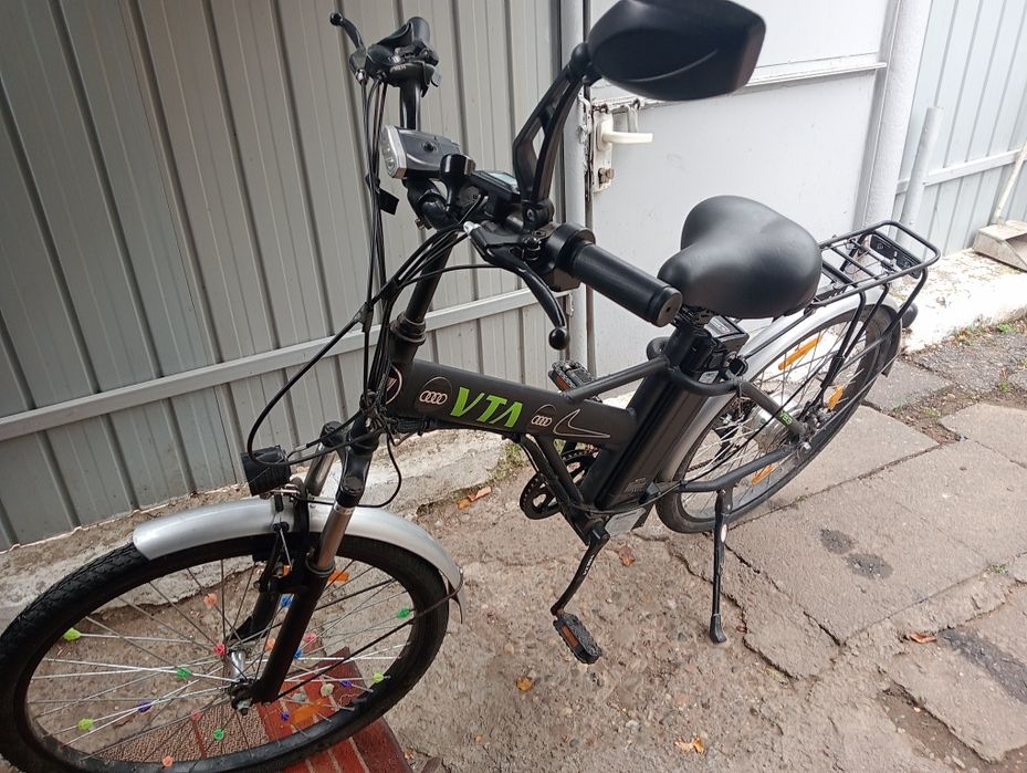 Bicicleta asistată electric Volta.