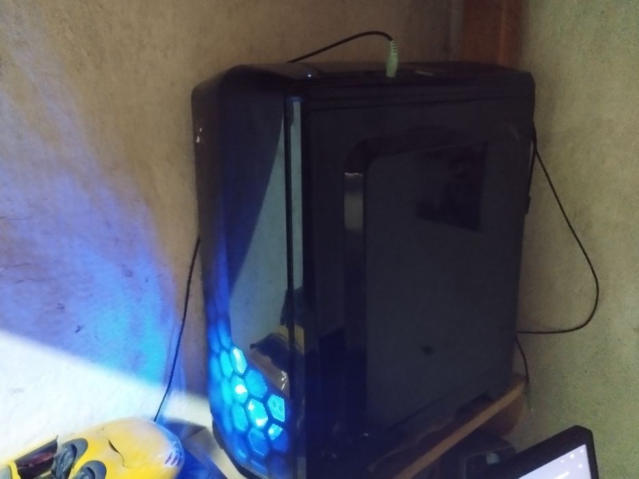 Titlu: PC Asus Sistem Gaming Complet i7-2600, 12GB RAM, LG Monitor 75H