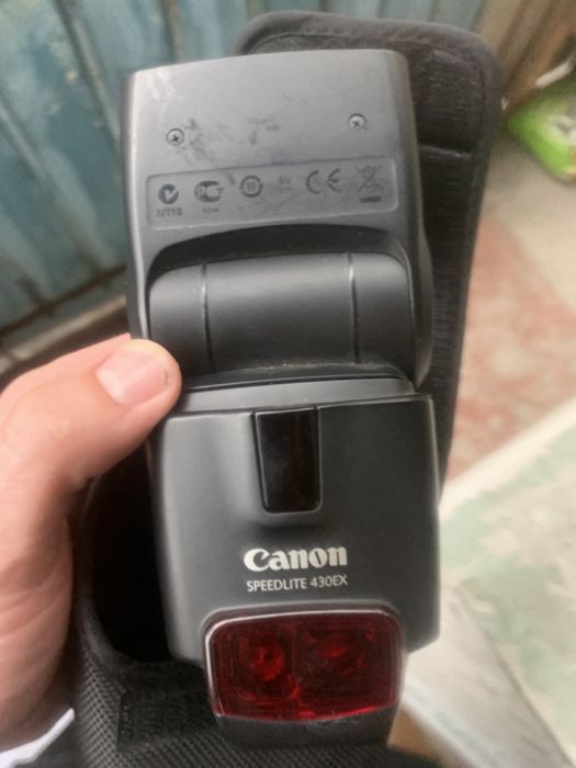 Фотовспышка Canon Speedlite 430EX