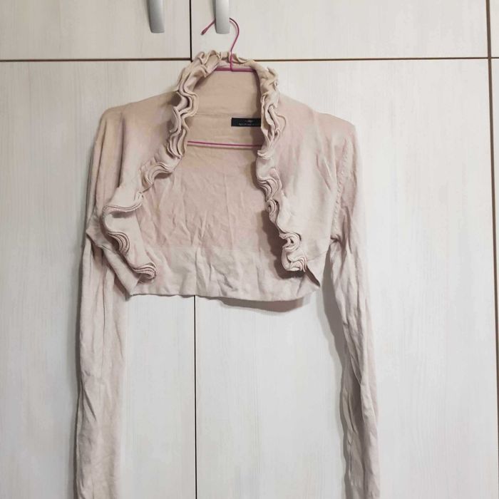 Различни цветове ръкави