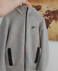 Nike Tech Fleece[nu air jordan , nike,yeezy,bape,amiri,trapstar, dior]