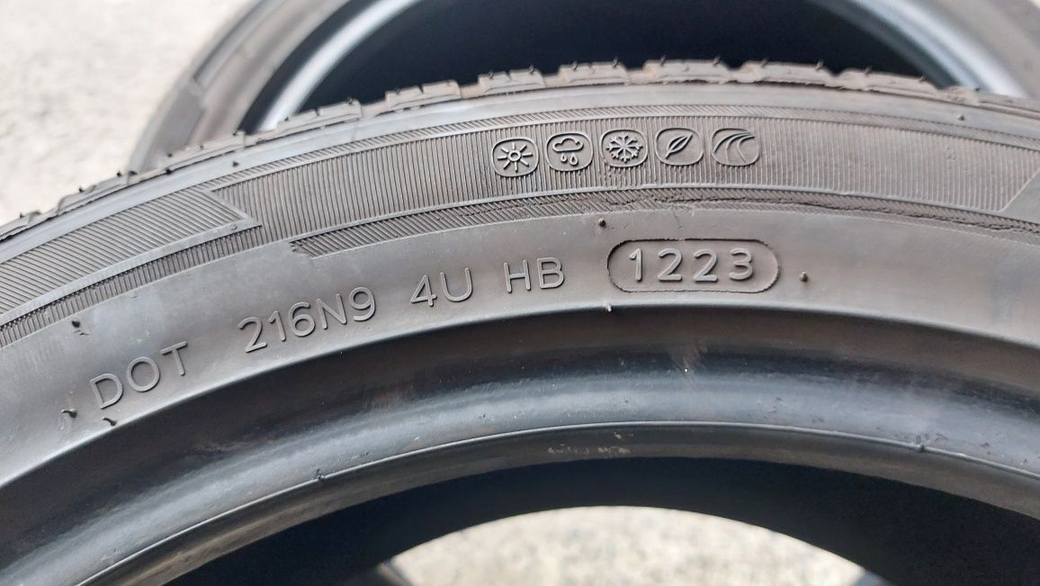 Всесезонни гуми 235/45/18 Hankook Kinergy 4S 2 броя