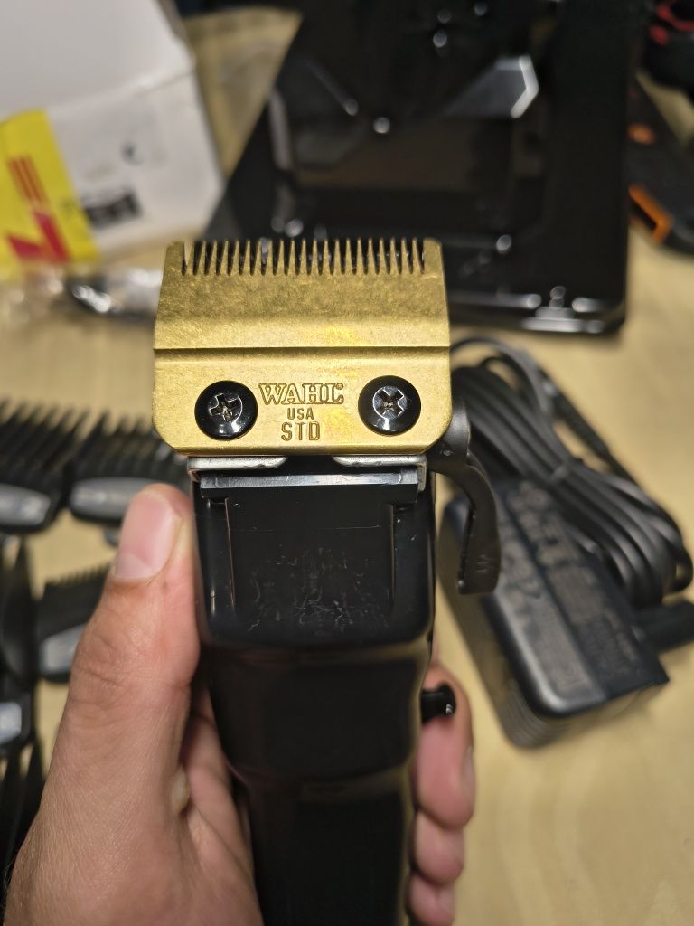Машинка за подстригване WAHL Magic Clip Black Cord/Cordless Clipper 5*