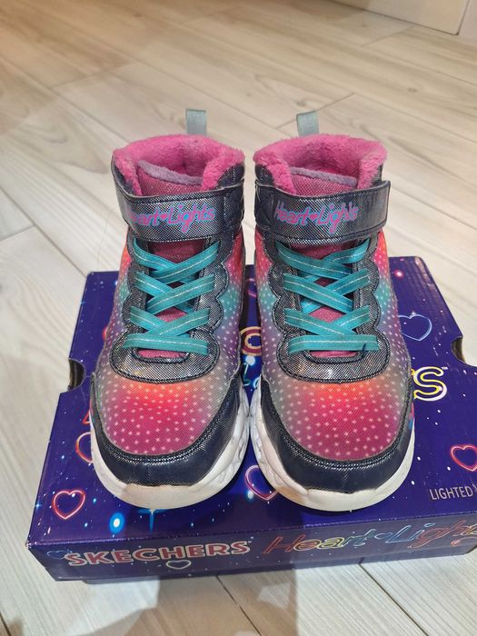 Skechers, боти за момиче!