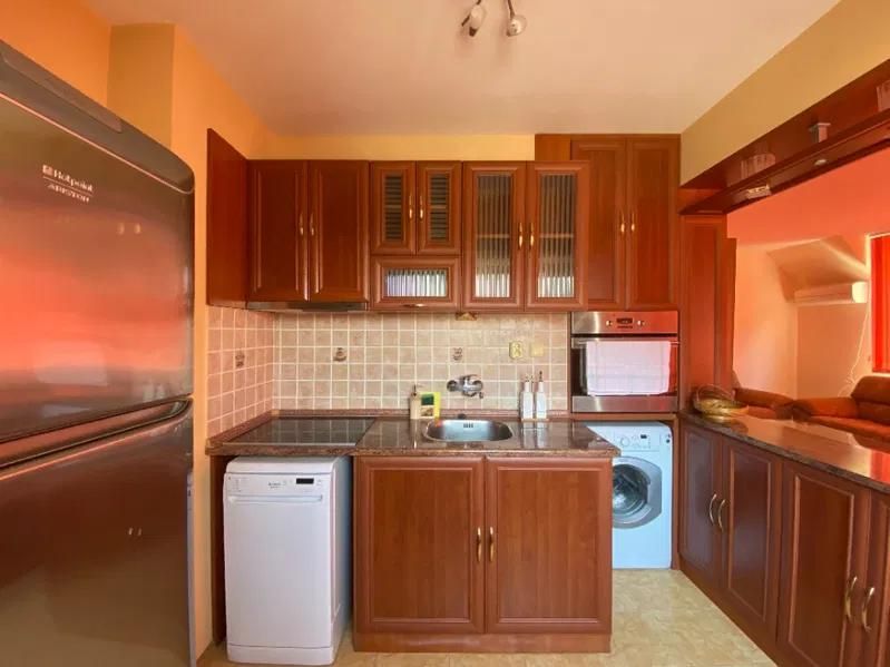 Дава се под наем Двустаен апартамент в Пловдив, Каменица 1 - 70 кв.м за 375 € - Снимка #1
