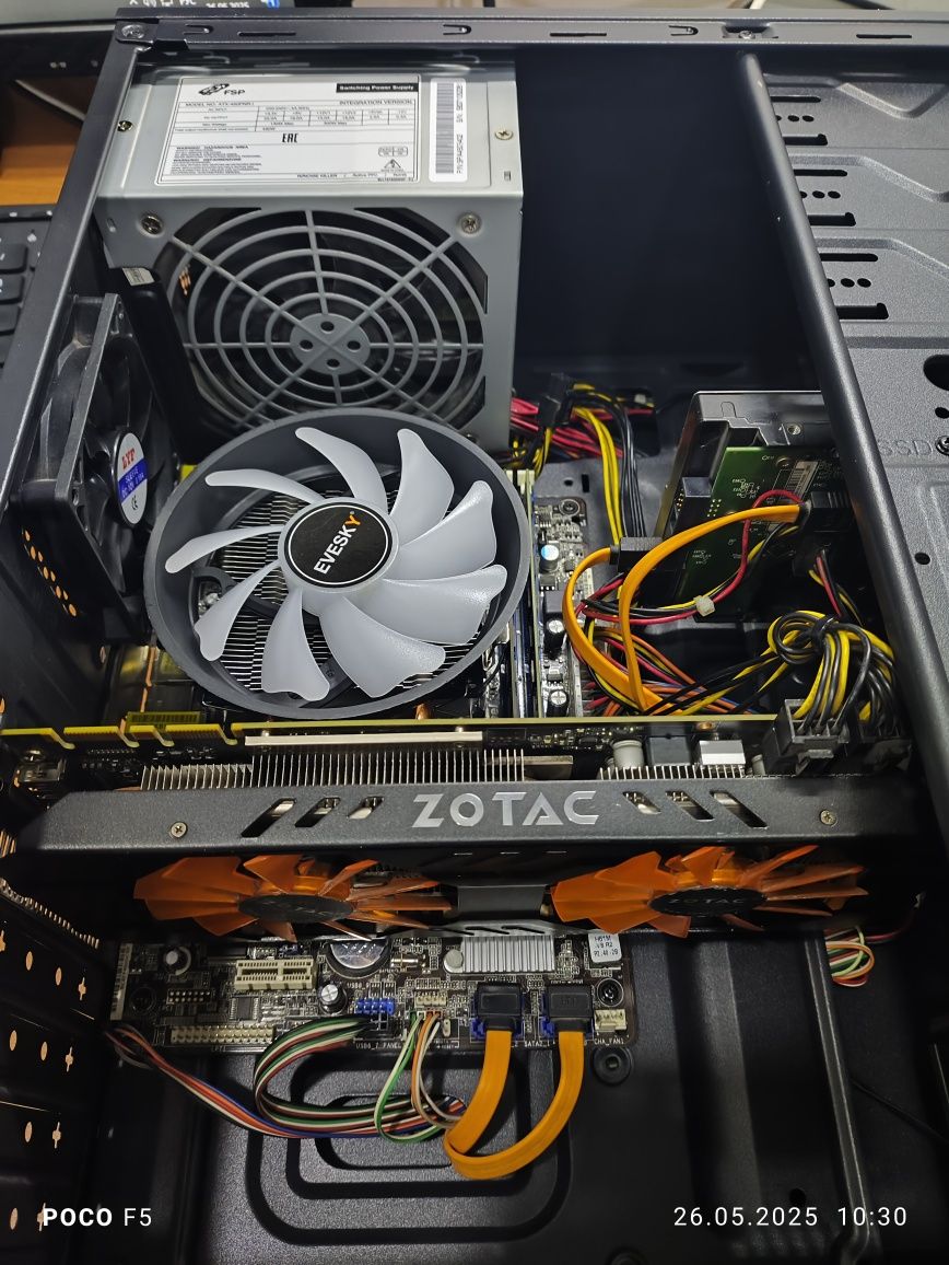 Отличный игровой компьютер (кейс) i7,16Гб, SSD, HDD, VideoDDR5 2gb