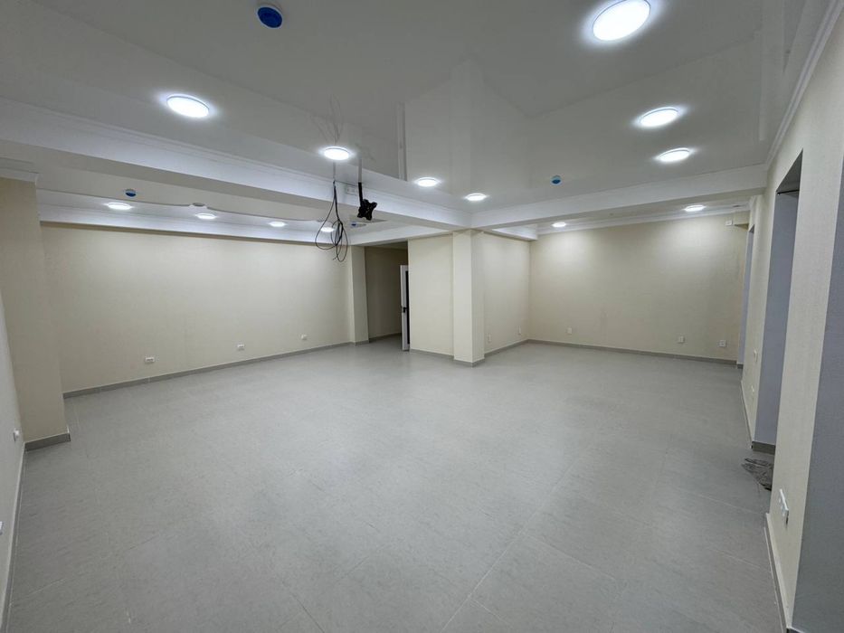 Аренда под Офис Ориентир Катта Кани  75м2 900$ торг