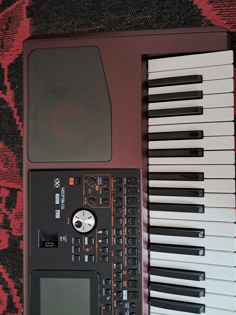 Vând KORG PA 1000 ! NOU