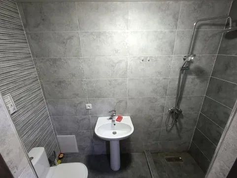 Метро Собир Рахимов30м² 2этаж 2кабинета в доль дороги Юр адрес парковк