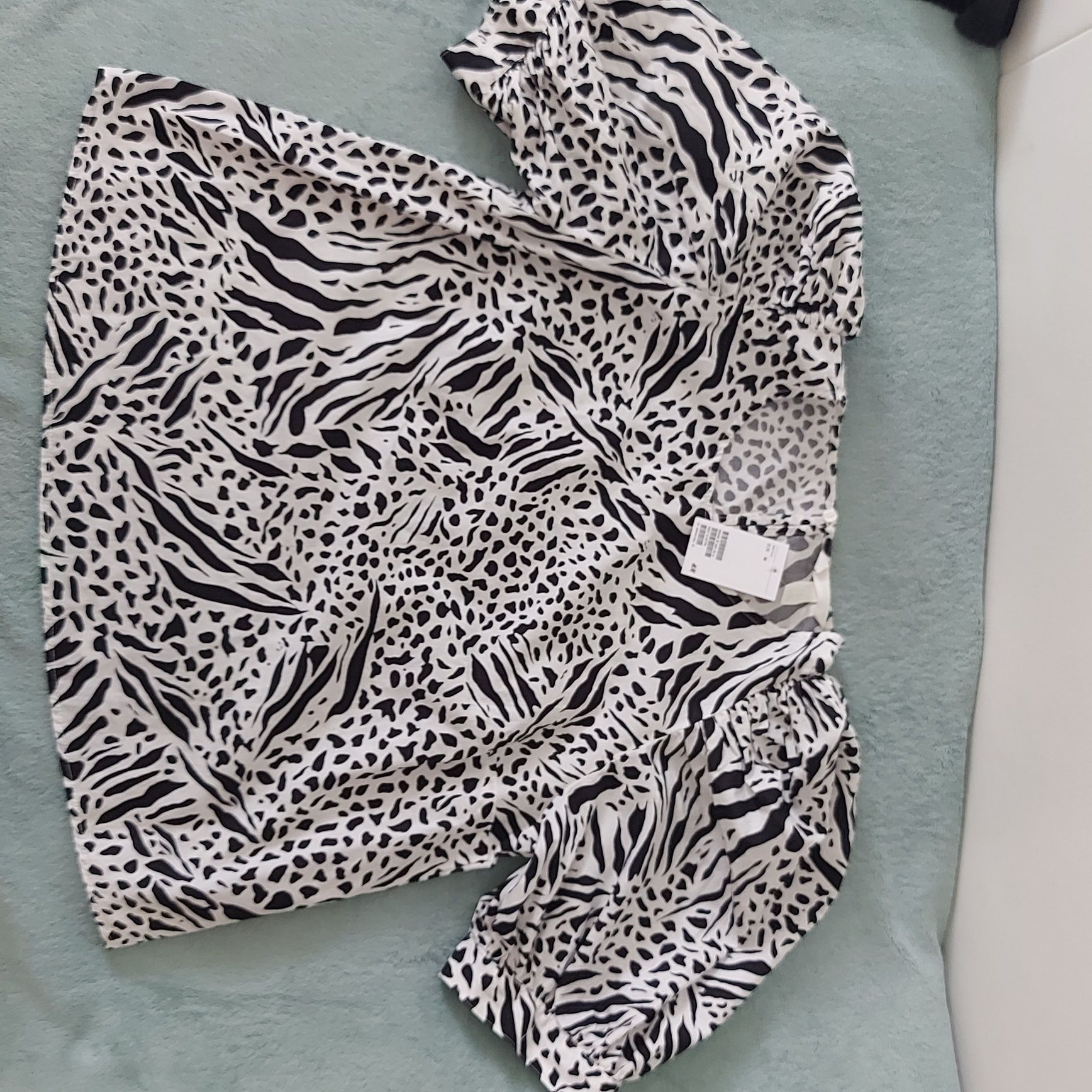 Bluza animal print cu maneci bufante H&M