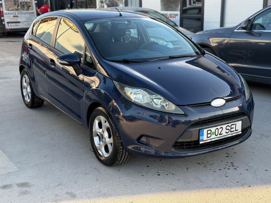 Ford Fiesta 1.2 Benzina 2009 avariat,lovit,defect