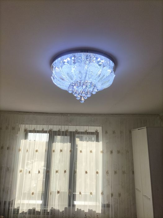 Люстра потолочная