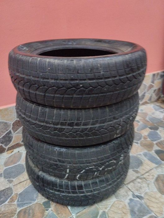 Anvelope/ cauciucuri iarna Dacia Logan 185 65 r15