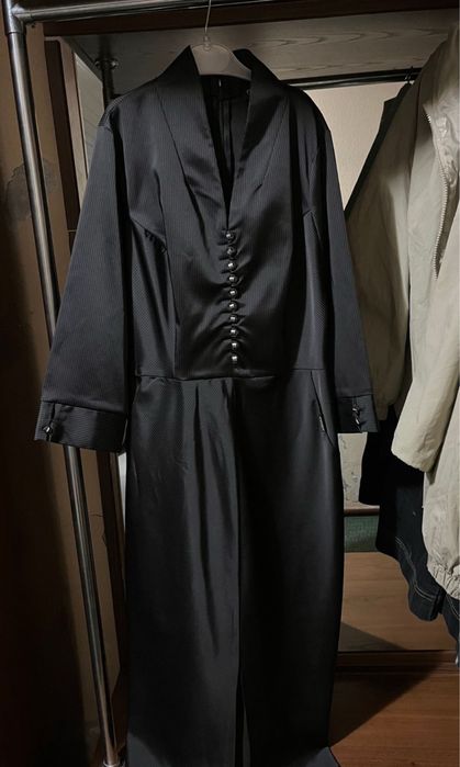 женское платье рабочая