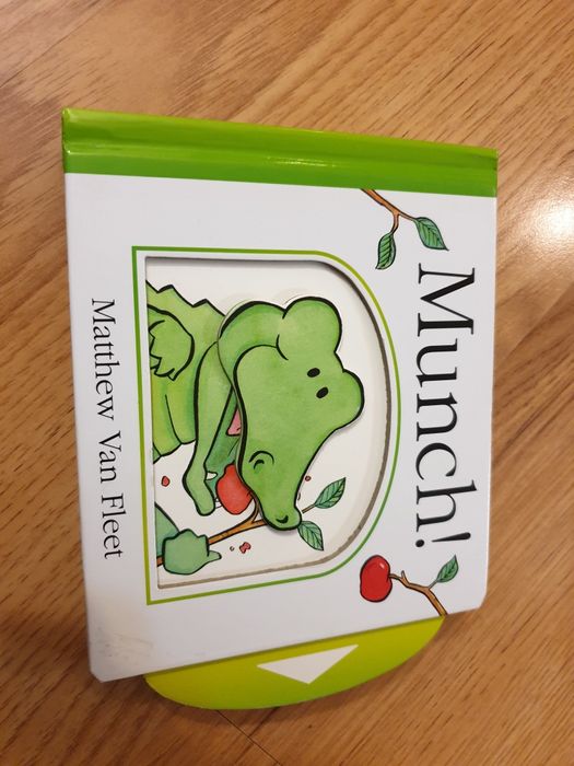 Carti senzoriale Usborne și Munch - Matthew van Fleet (carte slide)