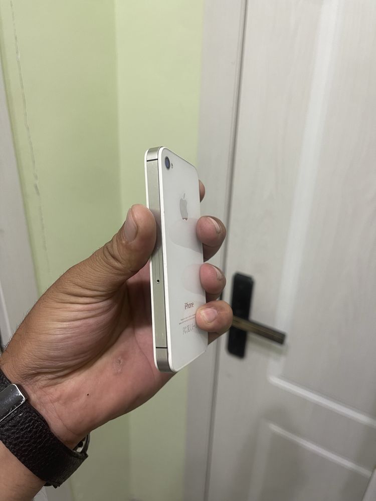 İphone 4 s Fokinafo