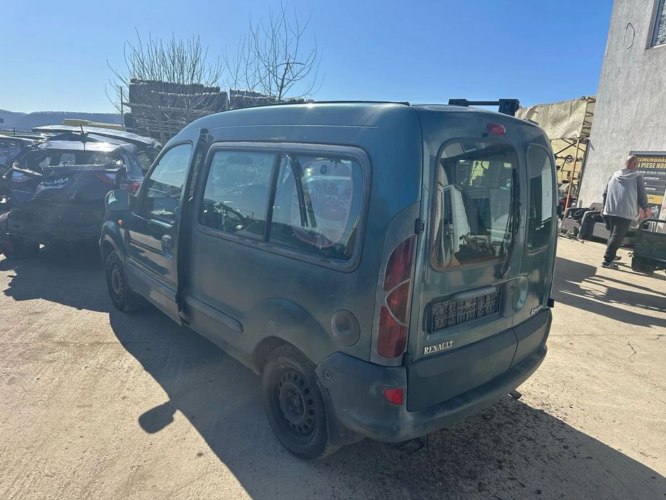 Dezmembrari Renault Kangoo 1.4 benzina 1999