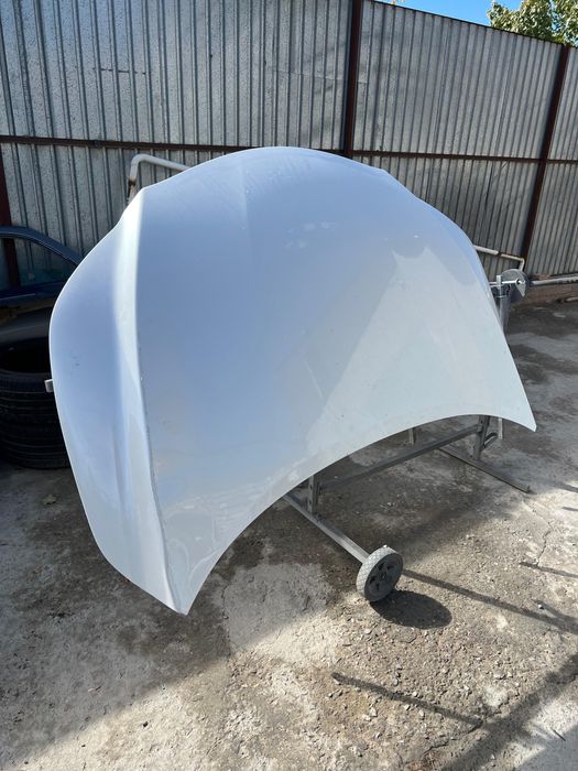 Капот RX 300/350 белый жемчуг в родне в броне 2022 год