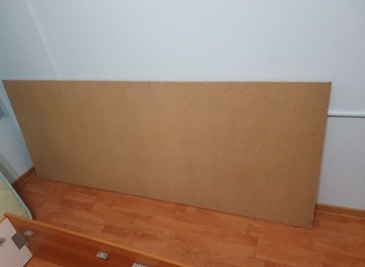 Pat cu saltea 140/200
